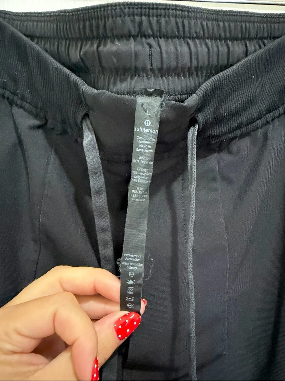 Lululemon Men’s License to Train Joggers